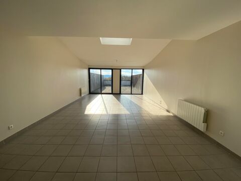   Location Appartement Appartement - 4 pi�ce(s) - 97 m�