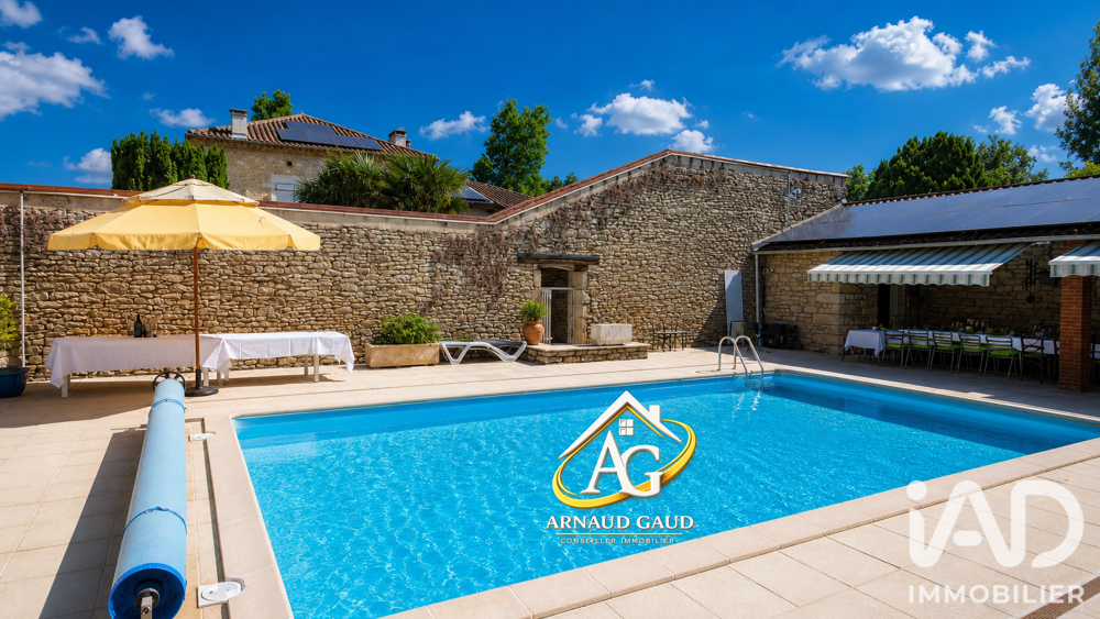 Vente Maison Vente Demeure 8 pièces Septfonds
