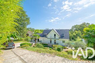  Maison à vendre 10 pièces 233 m²