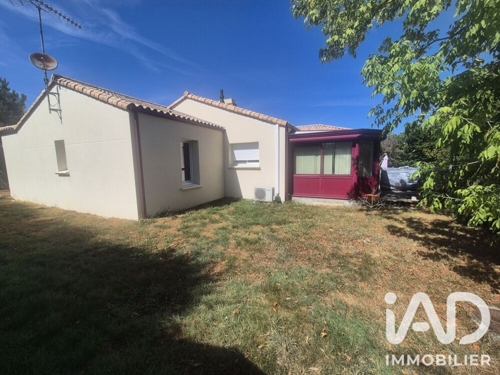 Vente Maison Vente Maison traditionnelle 5 pièces Saint-julien-des-landes