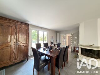  Maison à vendre 10 pièces 234 m²