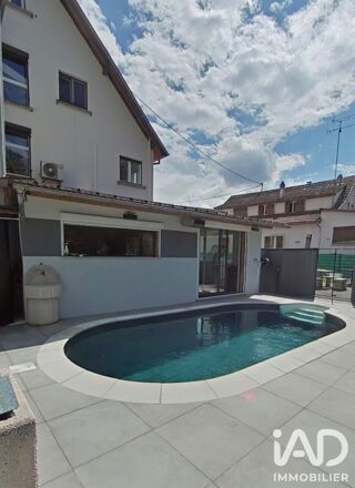  Maison à vendre 8 pièces 196 m²