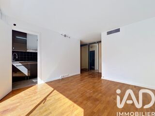  Appartement à louer 1 pièce 28 m²
