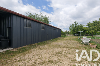  Parking / Garage à vendre 533 m²