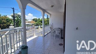 Vente Maison Vente Maison traditionnelle 6 pièces Le gosier
