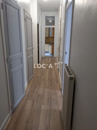  Appartement à louer 3 pièces 68 m²