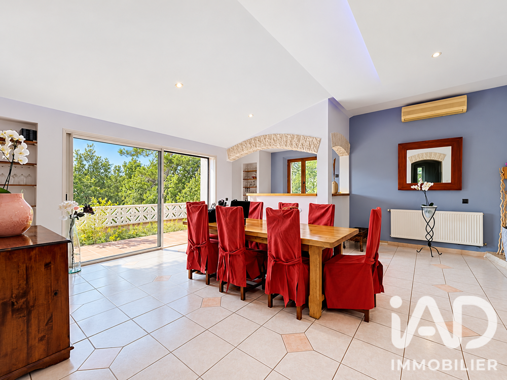 Vente Maison Vente Maison/villa 11 pièces Saint paul en foret