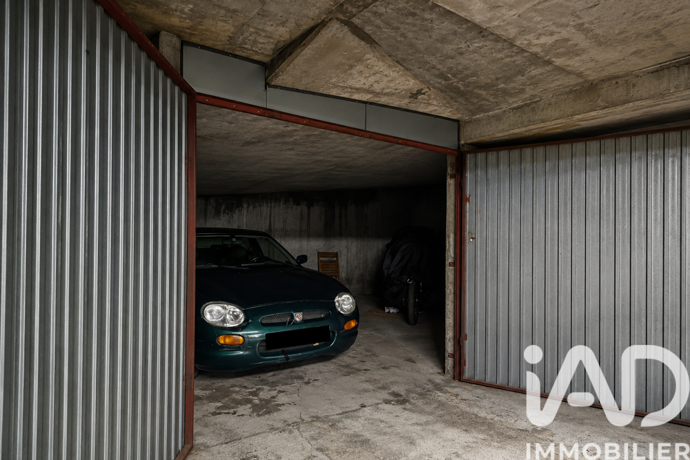 Vente Parking/Garage Vente Parking 42 m&sup2; Paris 10