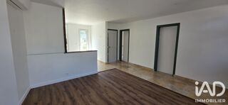  Appartement à louer 3 pièces 55 m²