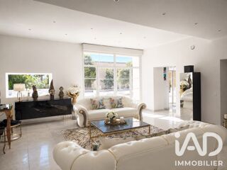  Maison à vendre 15 + pièces 473 m²