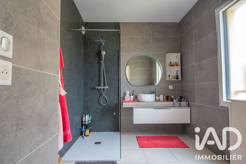 à vendre  Appartement Angers (49100)