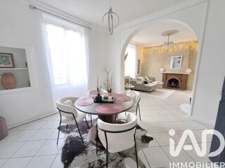  Maison à vendre 8 pièces 211 m²