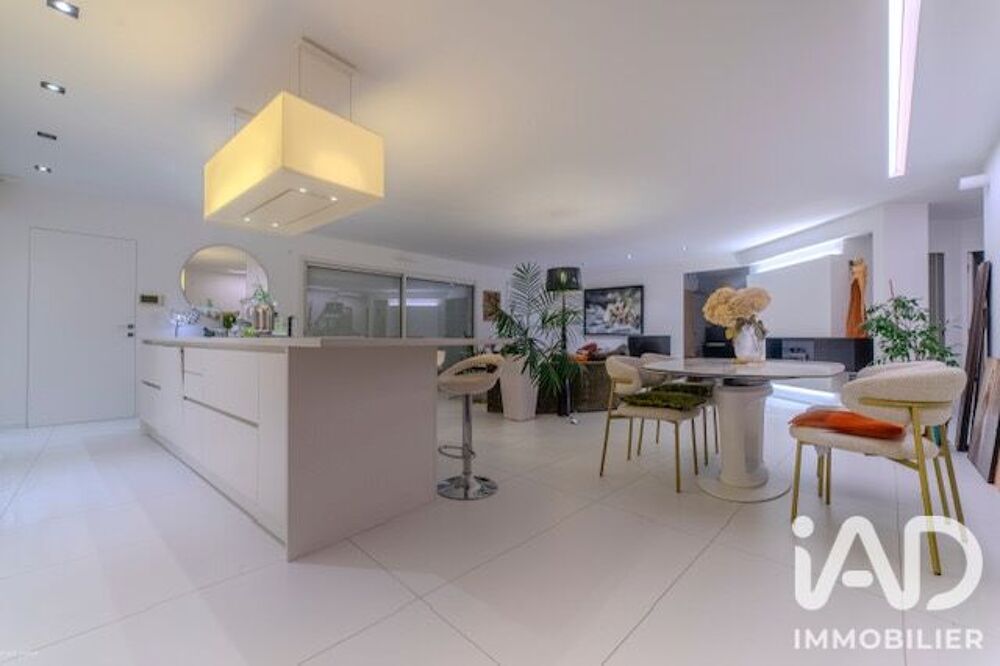 Vente Maison Vente Maison d'architecte 5 pièces Nantes