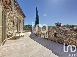  Maison à vendre 15 + pièces 445 m²