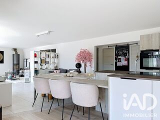  Maison à vendre 8 pièces 204 m²