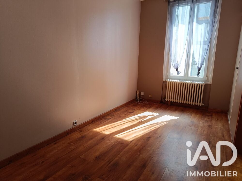 Vente Maison Vente Maison de ville 9 pièces La châtaigneraie