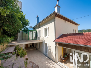  Maison à vendre 7 pièces 205 m²
