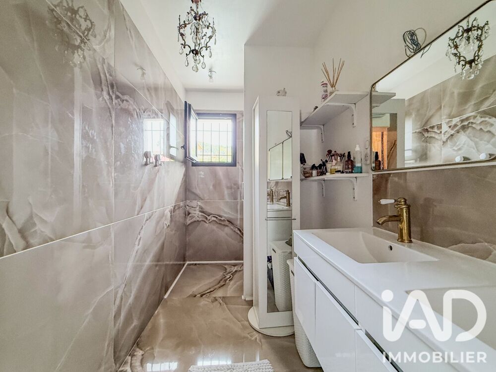 à vendre  Maison La Crau (83260)