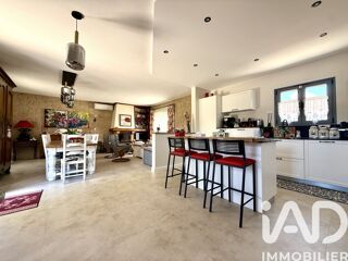  Maison à vendre 12 pièces 260 m²