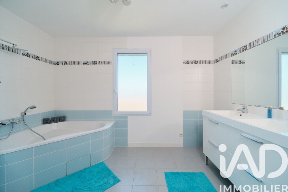 à vendre  Maison Les Côtes-d'Arey (38138)