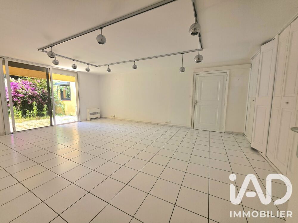   Vente Boutique/Local commercial 139 m&sup2; 