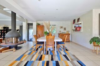  Maison  vendre 7 pices 227 m