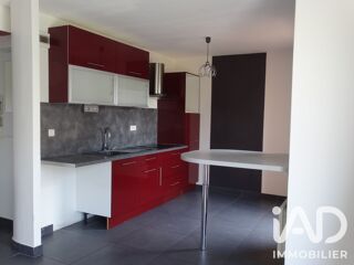  Appartement à louer 4 pièces 85 m²