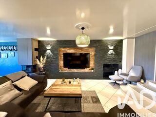  Maison � vendre 6 pi�ces 205 m�