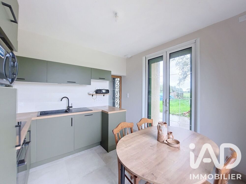 vente Maison - 6 pièce(s) - 135 m² Rougé (44660)