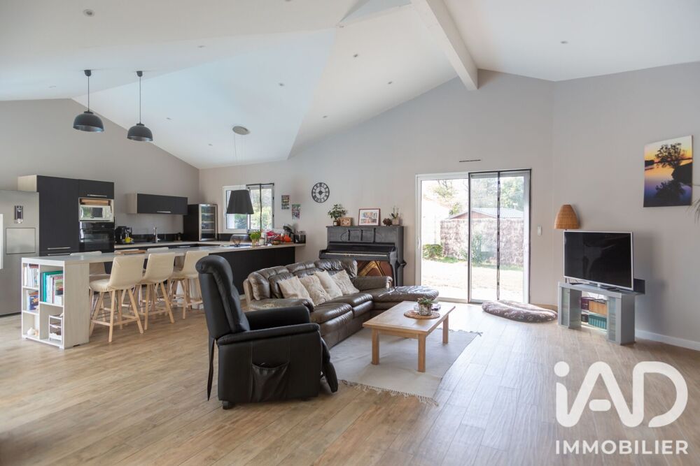 Vente Maison Vente Maison/villa 6 pièces Saucats