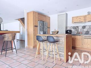  Maison à vendre 12 pièces 249 m²
