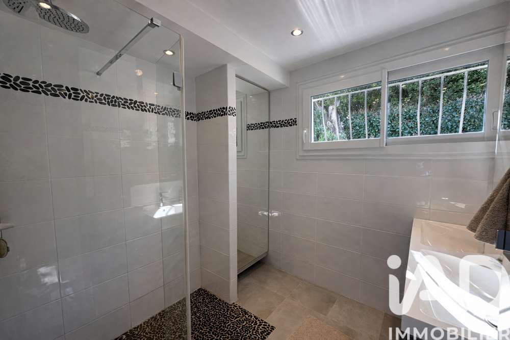 � vendre  Maison Hy�res (83400)