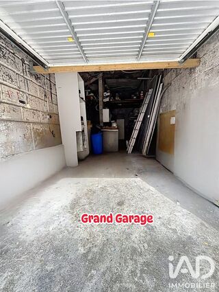  Immeuble à vendre 230 m²