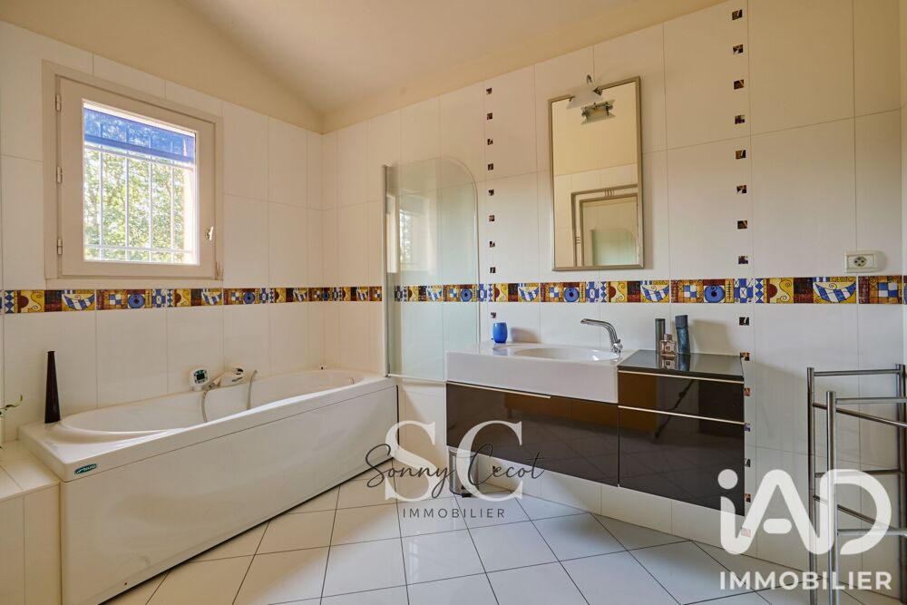 Vente Maison Vente Maison traditionnelle 6 pièces Sainte-colombe-en-bruilhois