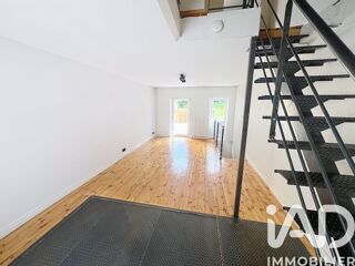  Appartement à louer 5 pièces 79 m²
