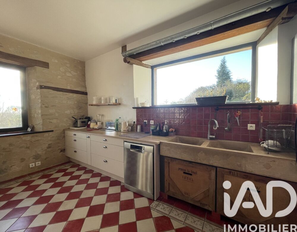 Vente Maison Vente Maison de village 9 pièces Lauresses