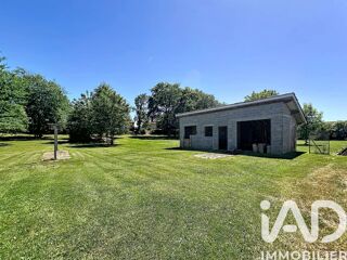  Maison à vendre 15 + pièces 363 m²