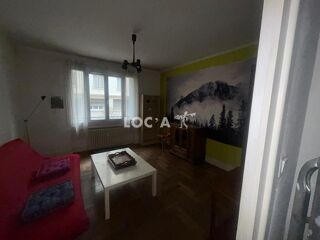  Appartement � louer 2 pi�ces 47 m� Lyon 4