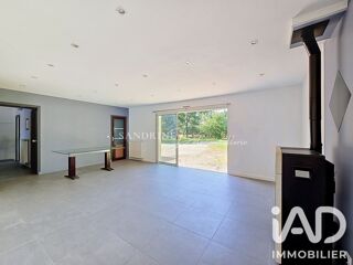  Maison à vendre 10 pièces 214 m²