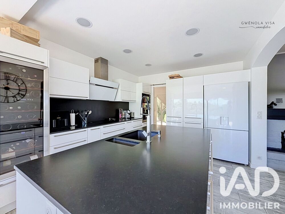 à vendre  Maison Névian (11200)