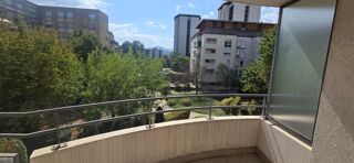  Appartement à louer 3 pièces 62 m²