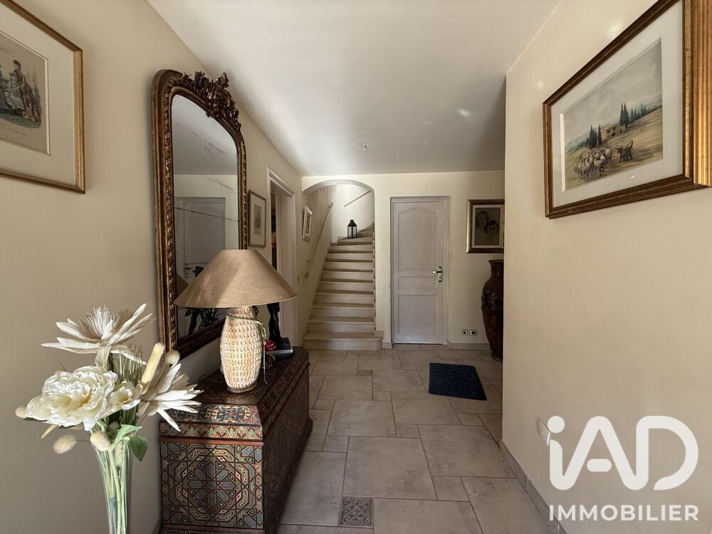 Vente Maison Vente Maison/villa 9 pièces Hyères