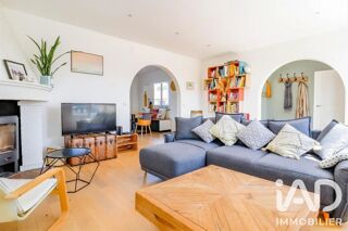  Maison à louer 7 pièces 150 m²