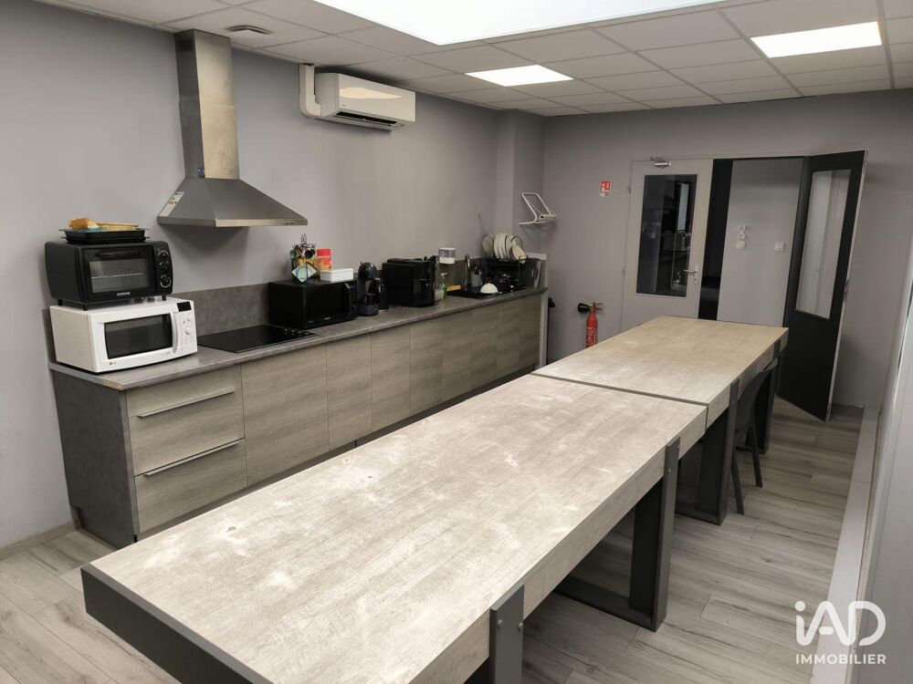  Location - 430 m² Décines-Charpieu (69150)