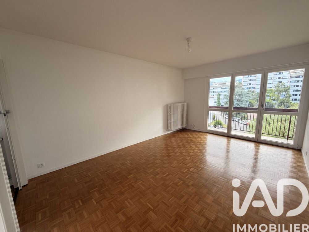 vente Appartement - 4 pièce(s) - 77 m² Saint-Julien-en-Genevois (74160)