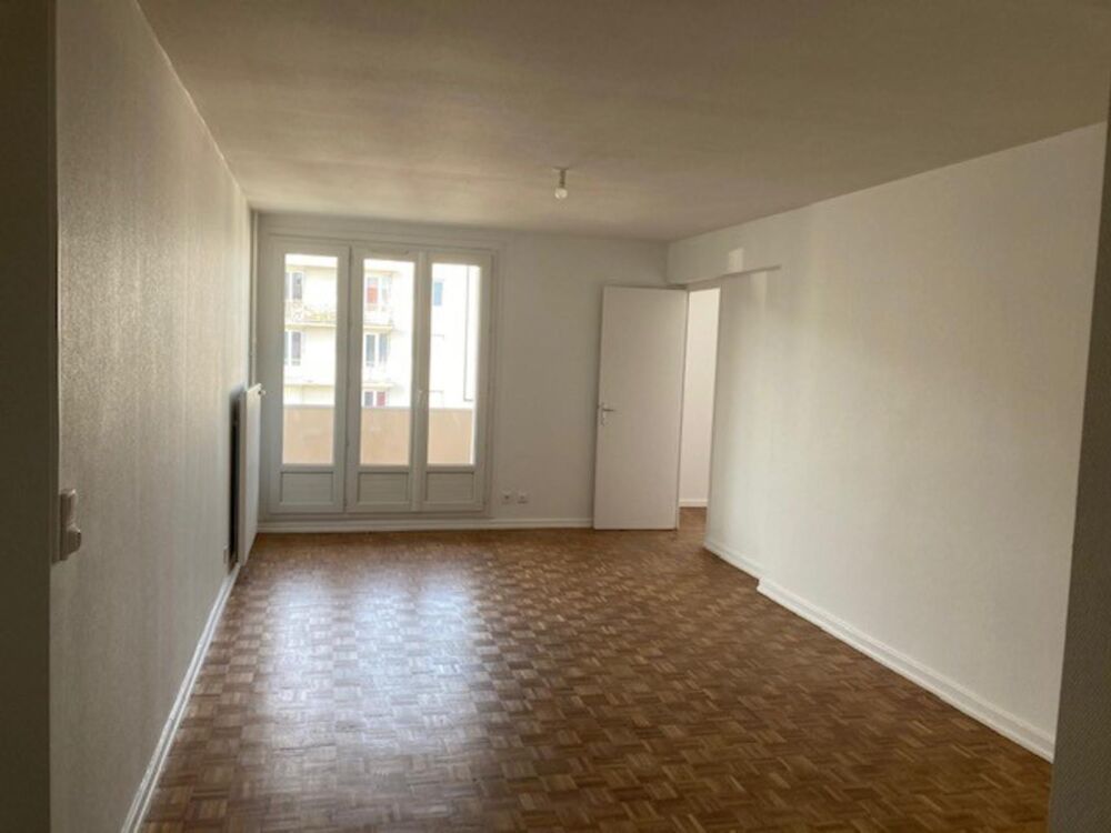 location Appartement - 4 pièce(s) - 82 m² Lyon 5