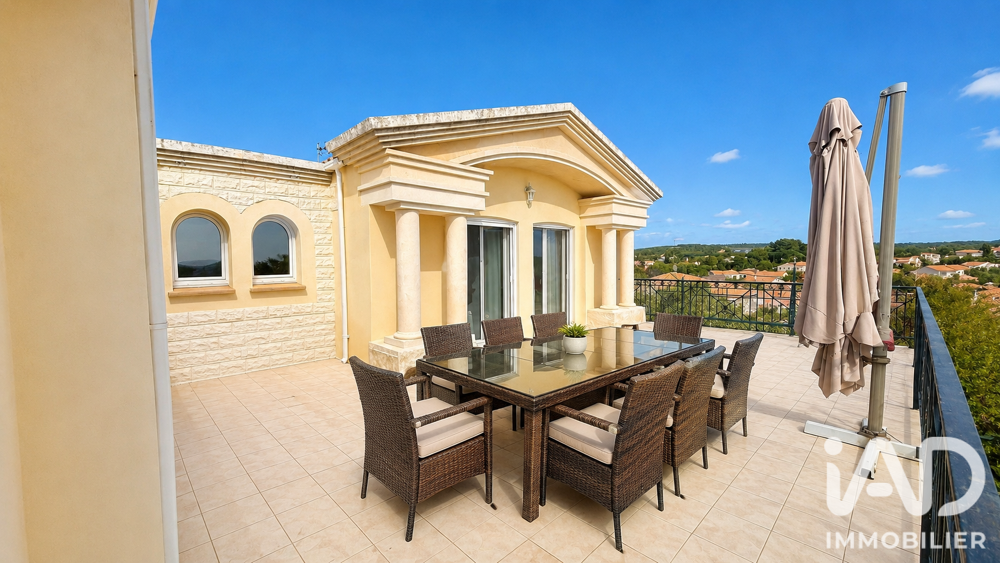 Maison 6 pièces 240 m² · à Creissan · 240 m² · 510 000 €