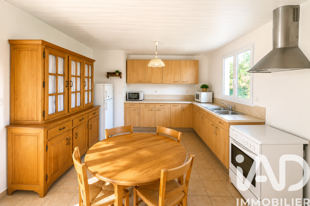 Vente Maison Vente Maison traditionnelle 5 pièces Suze-la-rousse