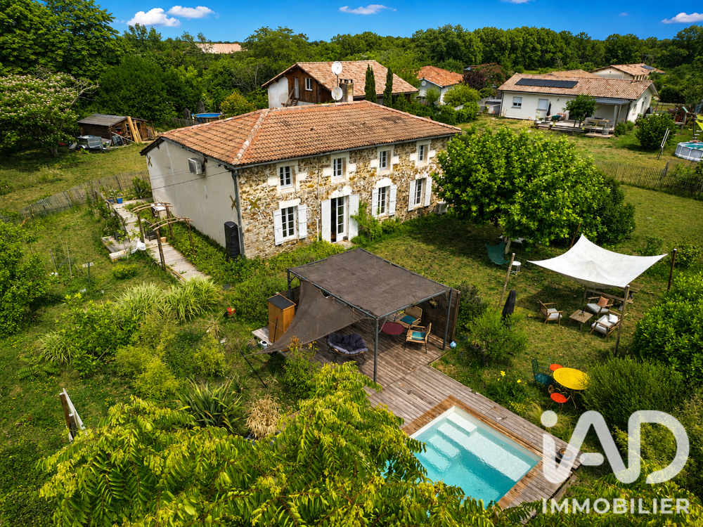 Maison 5 pièces 215 m² · à Salles · 215 m² · 505 000 €