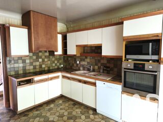  Maison � vendre 11 pi�ces 270 m�